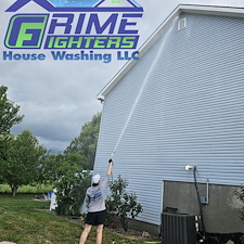 Expert-Pressure-Washing-in-St-Joseph-MO 4